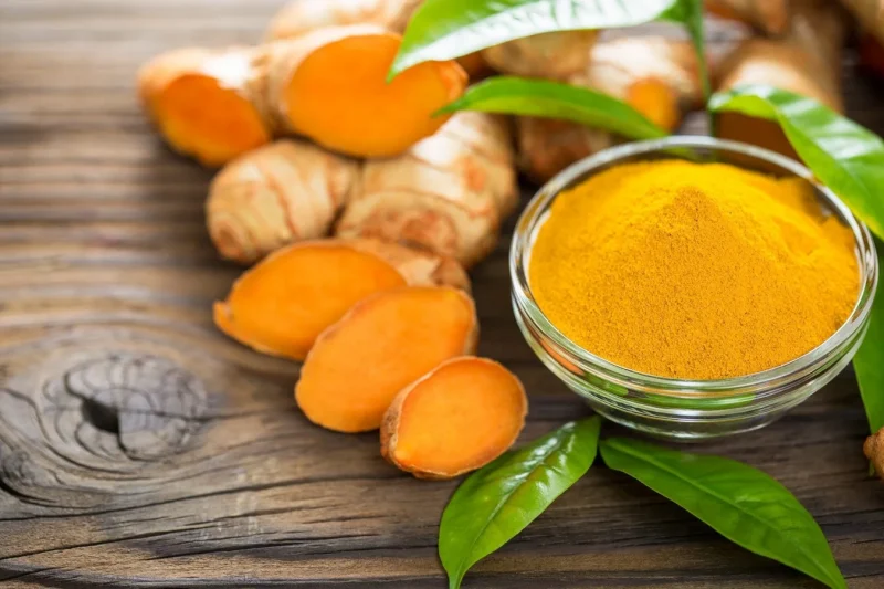 Cúrcuma y curcumina: guía antiinflamatoria natural con receta fácil